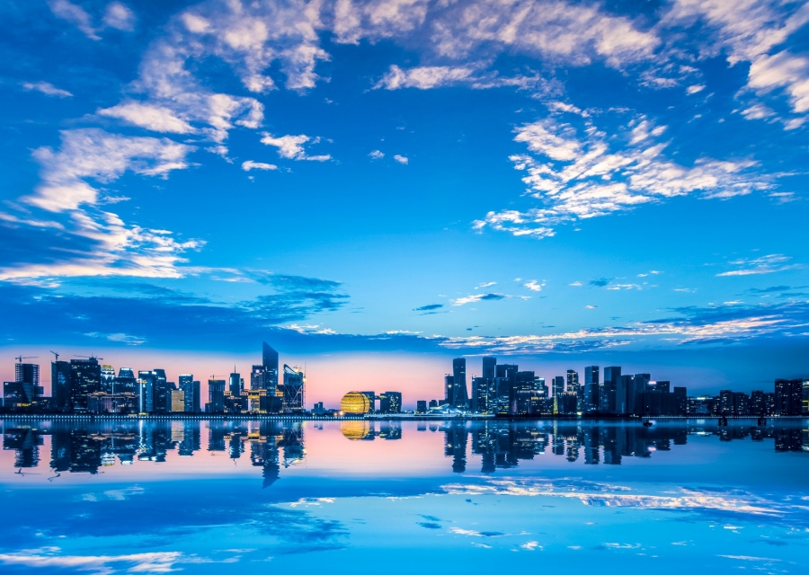 政治局会议：下决心解决房地产市场问题